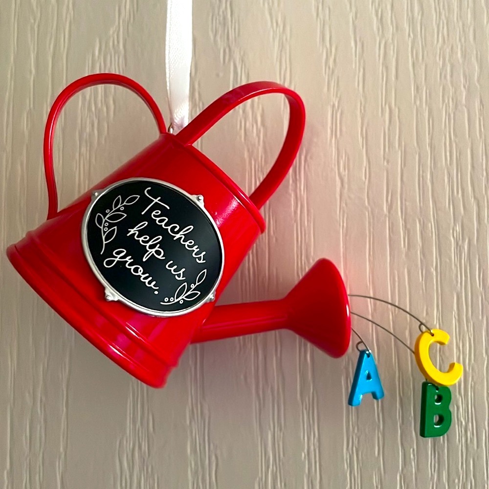 Hallmark Keepsake Teacher Ornament Gift - Picture 1 of 3